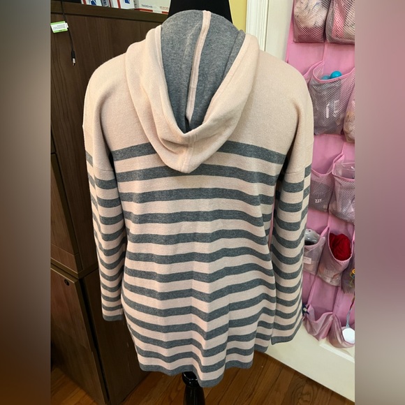 Pink & gray striped, hooded, zip-up sweater, Zynergy by Chico’s sz 2 (L/XL). - Picture 5 of 6
